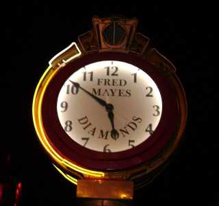 Sacramento Photowalk: Fred Mayes Diamonds Clock at Night (DSC00754)