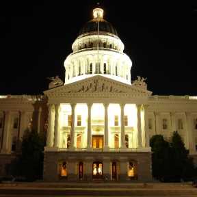 Front of the California State Capitol Building at Night - lighter (DSC00246)