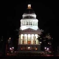 California State Capitol Building at night, Sacramento (DSC00232)