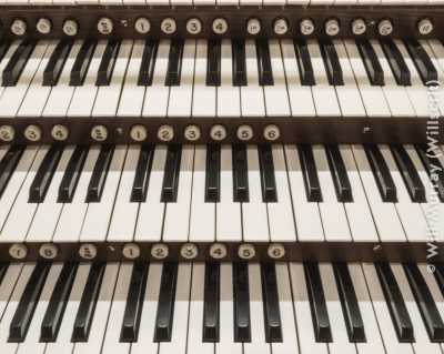 Westminster Organ Keyboard - DSC1487-HDR