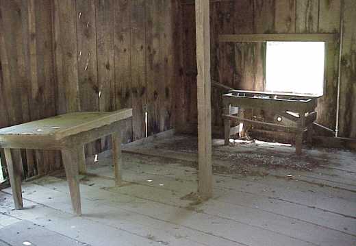 Mark Twain Cabin Interior MVC-071X