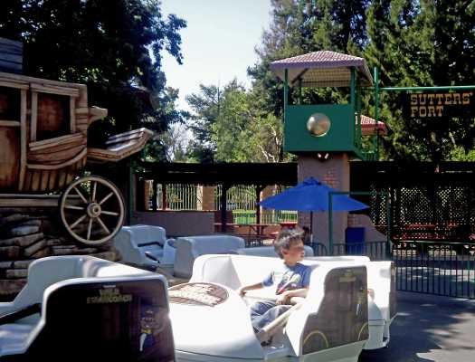 Funderland 04 Wild Stagecoach P4300009-c